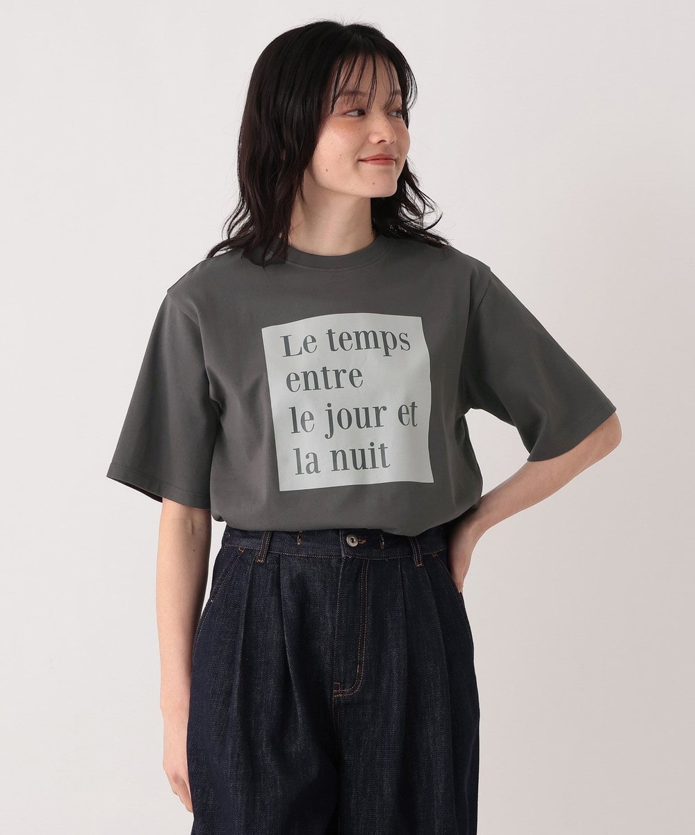 Tシャツ・カットソー MON JOURNALタイポグラフィプリントTシャツ