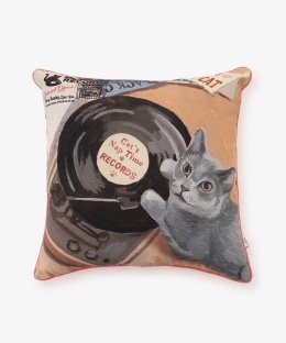 【オンラインストア限定】クッション/Cat's NapTime
